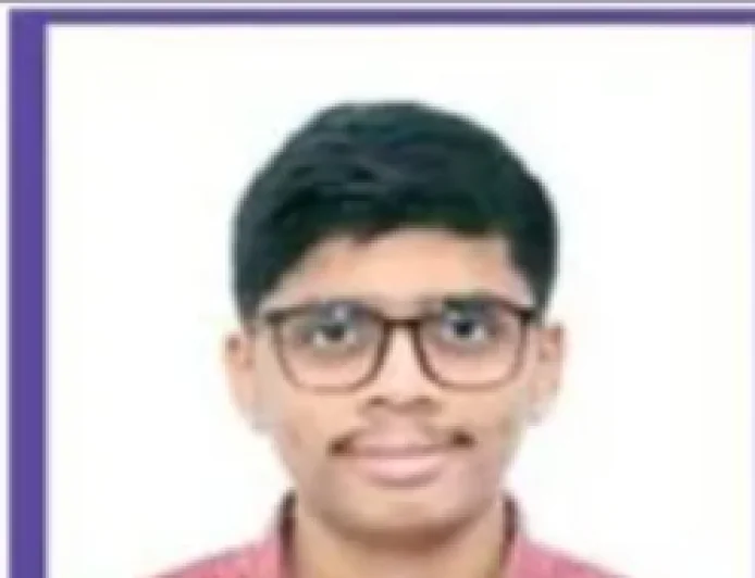 Dombivli Student Shardul Vichare Secures AIR 1 in CA Intermediate 2026