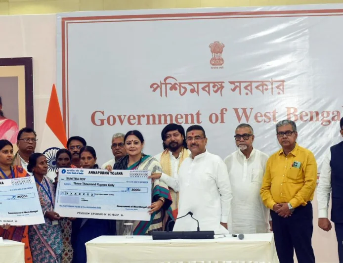 West Bengal’s Move to Link Welfare Benefits with Voter Roll Revision Faces Legal Challeng