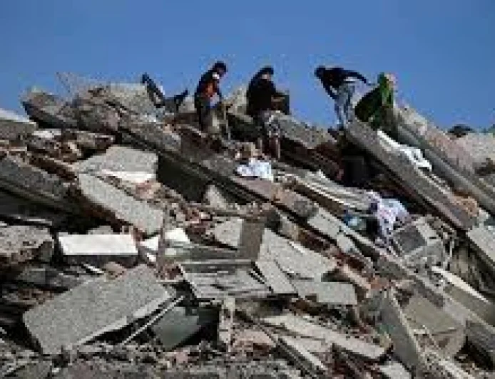 Venezuela Earthquake Aftermath: Hospitals Overwhelmed as Rescue Teams Race Against Time