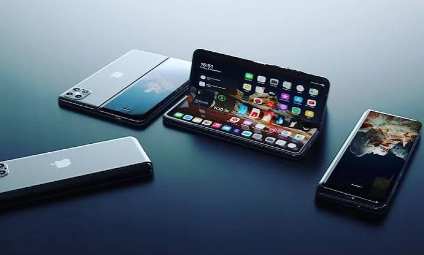 Foldable iPhone Ultra: Apple Fixes Hinge Flaws for September Launch