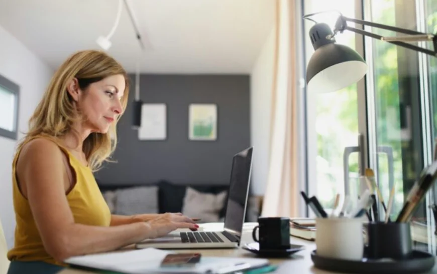 More Young Professionals Are Choosing Flexible Work Instead of the Traditional 9-to-5