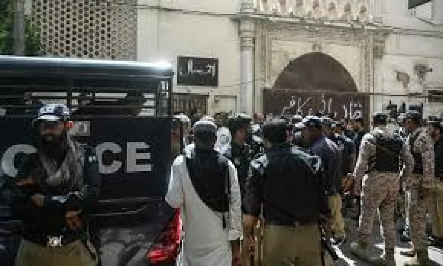 Explosion, Heavy Gunfire Reported in Karachi Near Rangers Offices