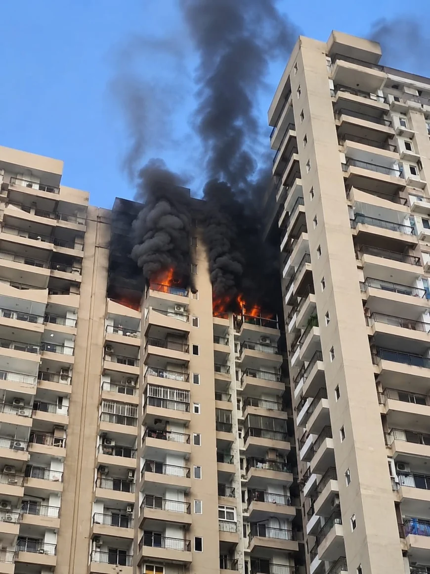 Noida: Fire in a residential tower in Sector 119