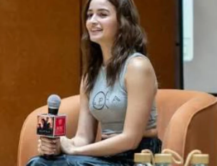 Alia Bhatt's 'Latent' Remark at JECRC University Wins Over Students