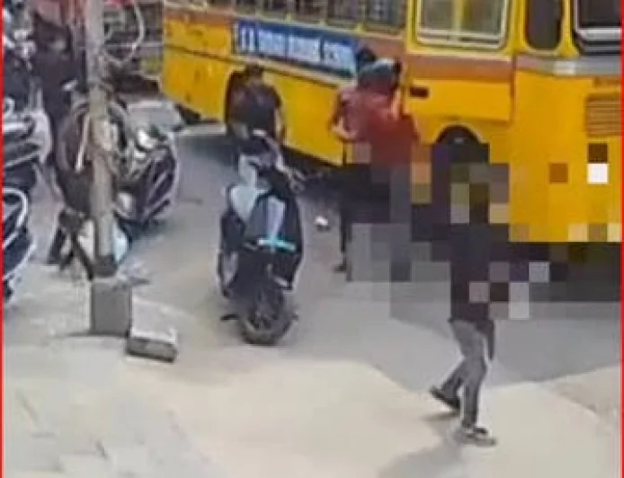 11-Year-Old Student Dies After Tree Falls on School Bus in Mumbai; Inquiry Ordered
