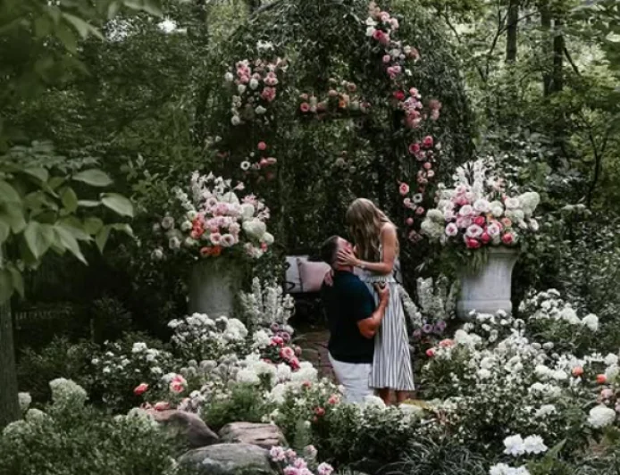 Taylor Swift’s Wedding Look Sets Off Wave of Bridal Trend Talk