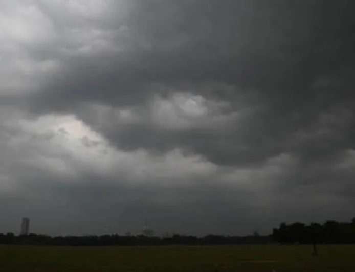 Heavy Rain Alert for South Bengal as Well-Marked Low-Pressure System Intensifies