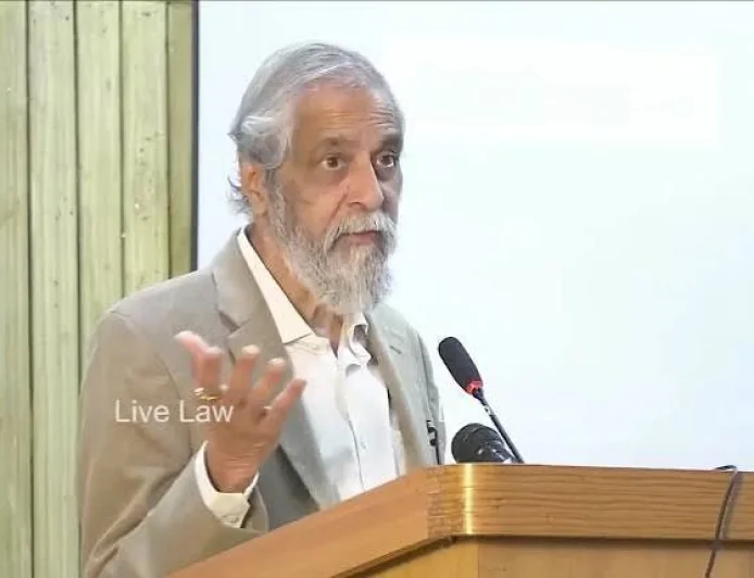 Justice Lokur Criticises MEA's Passport Stand, Says It Misreads the Law