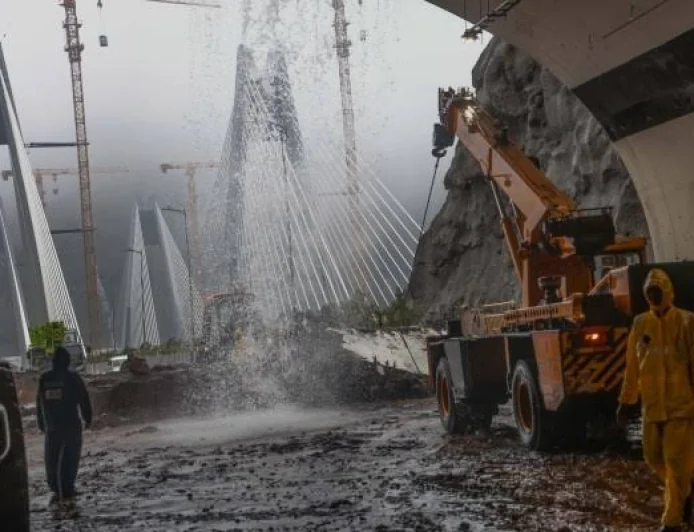 ₹7,000-Crore Expressway Faces First Monsoon Challenge After Landslide