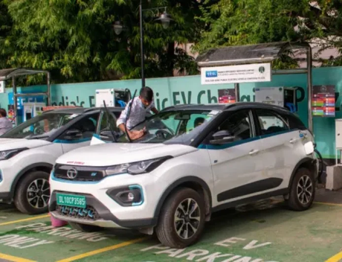 EV खरीदना होगा आसान! सरकार ला रही है सस्ता और आसान लोन प्लान