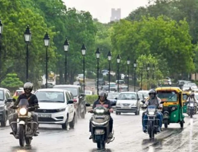 Delhi Braces for Heavy Rain as Monsoon Covers Entire Country; IMD Issues Fresh Alert