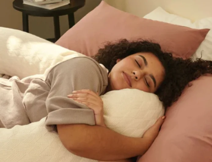 Can Sleeping Without a Pillow Improve Neck Pain? Experts Explain