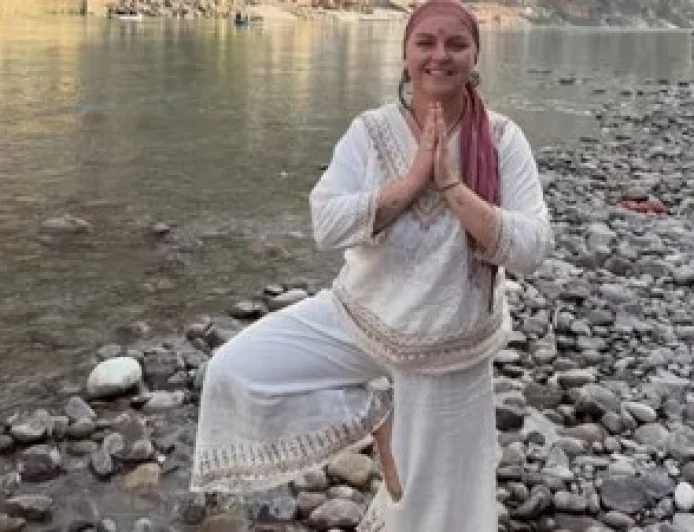 Irish Travel Vlogger Reveals Her Biggest Surprise About India: ‘What Is a Baba? Why are there cows on the highway?