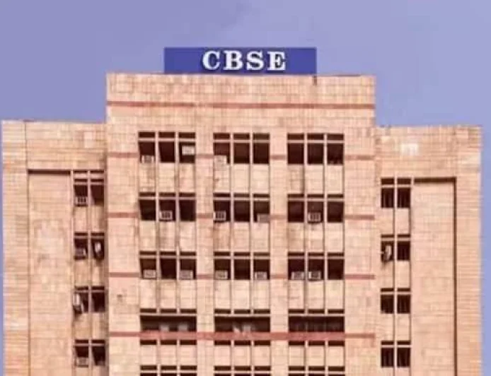 CBSE Clarifies R3 Assessment Rules; No Class 10 Board Exam for Third Language