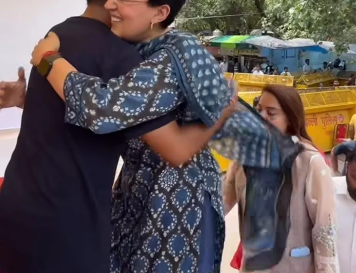 Former Delhi CM Atishi Visits Jantar Mantar, Extends Support To CJP Protest