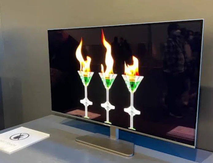 TCL Launches OLED Panel Inkjet Printing Technology to Reduce Manufacturing Costs