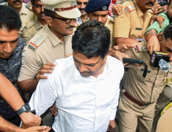 Doctor Assault Row: IMA Pauses Strike After Bombay HC Cracks Down on Bail Order