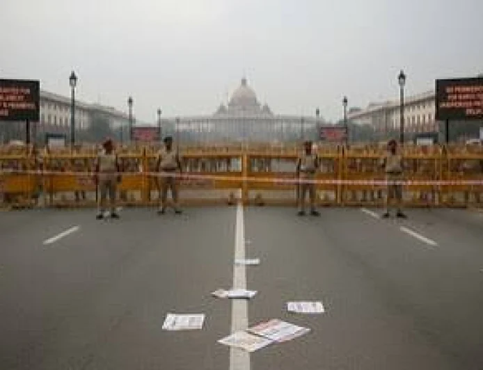 Delhi Police Outnumbered as Thousands Breach Barricades to Reach Parliament's Doorstep