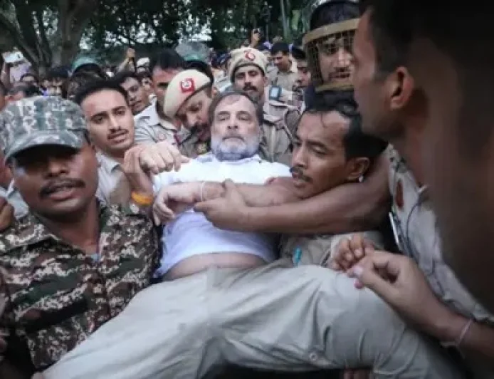 High drama in Delhi as Rahul Gandhi, Congress leaders forcibly removed during dharna near PM house