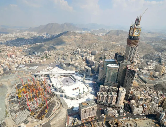 Saudi Arabia Introduces One-Year Multiple-Entry Umrah Visa