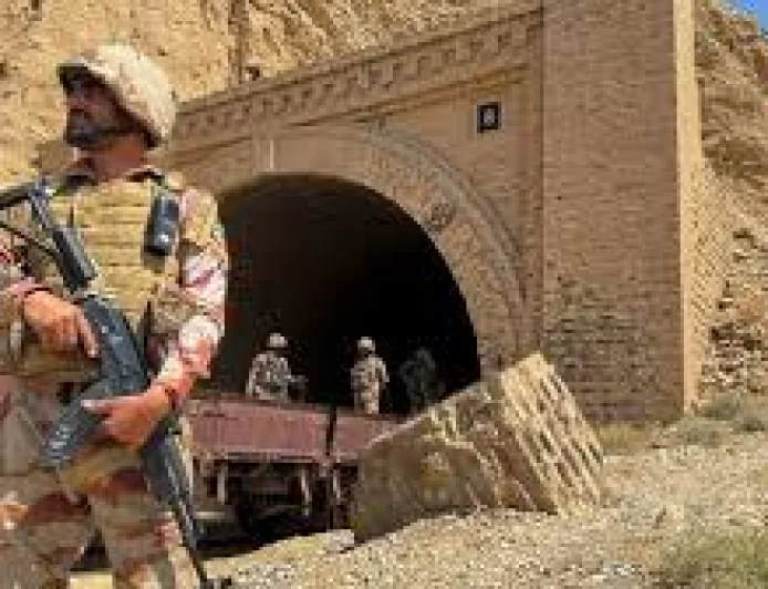 Pakistan Suicide Bombing Kills 15, Including 12 Soldiers, at Tank Security Checkpost