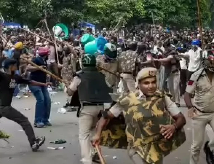 Delhi Police Finds 989 Protesters With Criminal Records Using Facial Recognition Probe