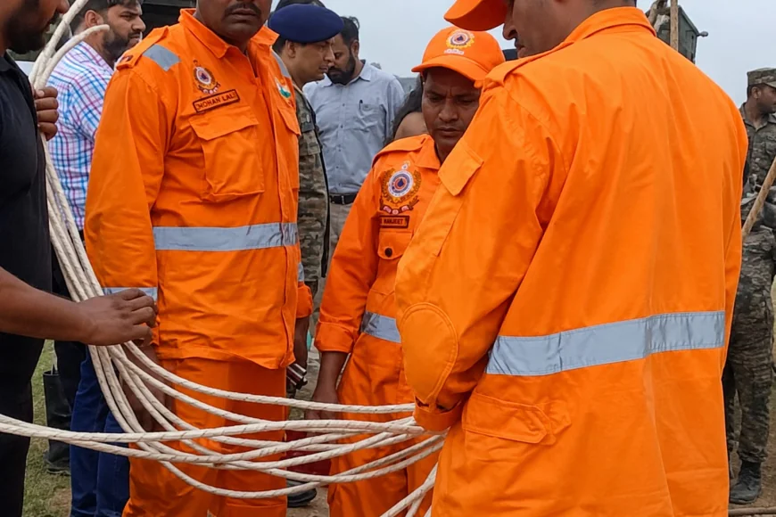 Rescue Operation Continues After 4-Year-Old Falls Into 220-Foot Borewell in Haryana