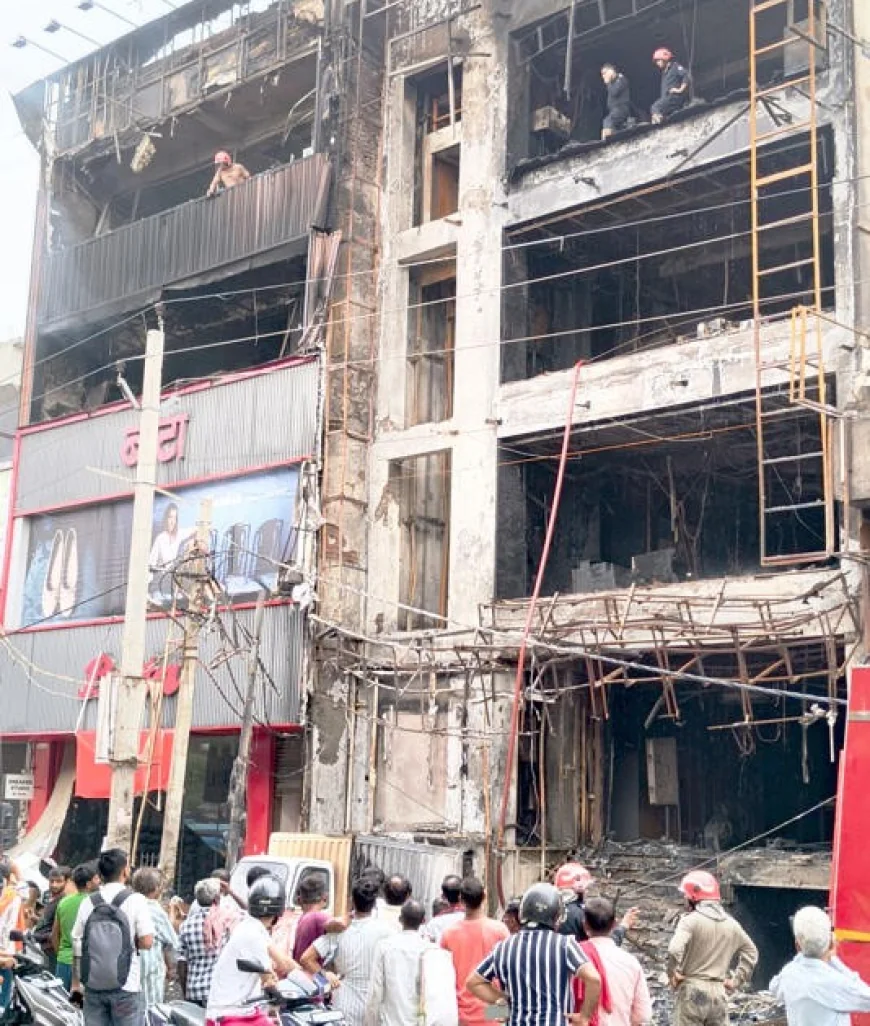 Lakhs Lost as Massive Fire Guts Janakpuri Electronics Showroom