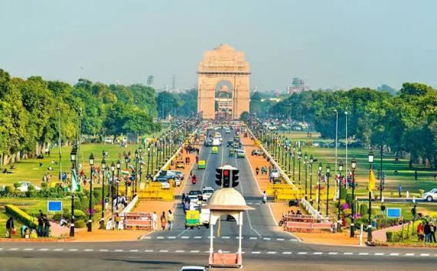 Delhi Ends Hybrid Work Policy as Middle East Tensions Ease, Employees Return to Regular Office Schedule