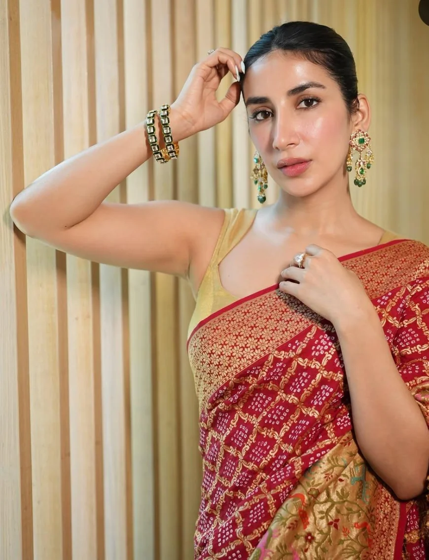 Parul Gulati’s ‘Brand Plug’ Moment Goes Viral, Internet Calls It Smart Marketing