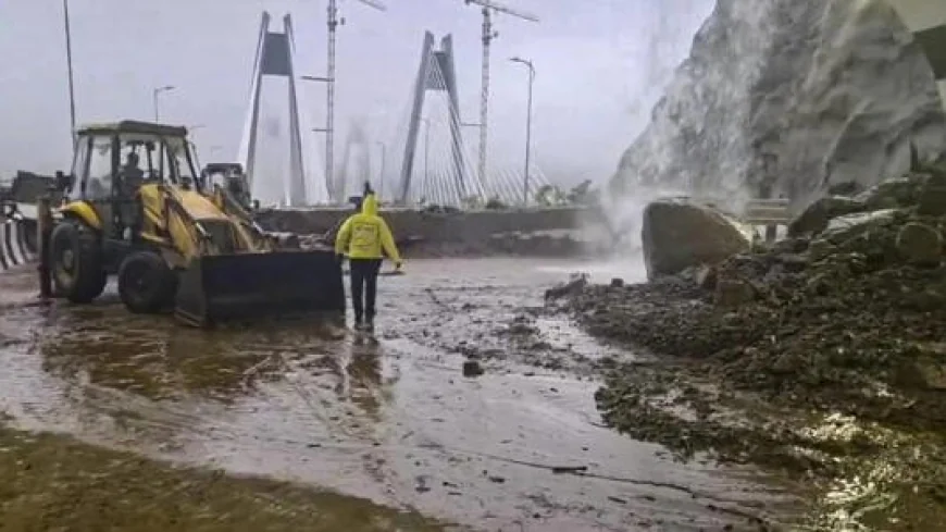 Monsoon Turns Deadly: 3 Killed in Pune Landslide, Mumbai Brought to a Standstill