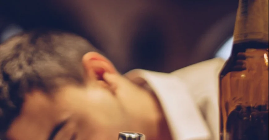 What Happens When You Stop Drinking Alcohol? Here's What People Experience