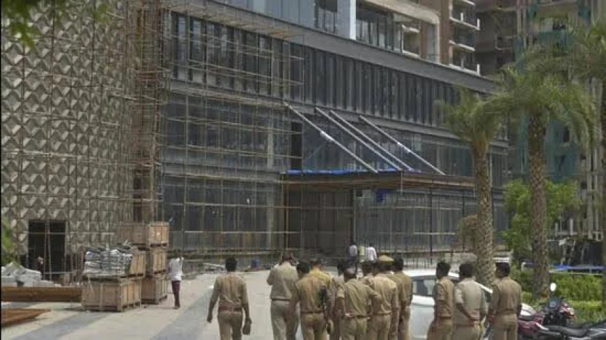 7-Year-Old Girl Found Dead at Ghaziabad Mall Site; Police Probe Rape and Murder