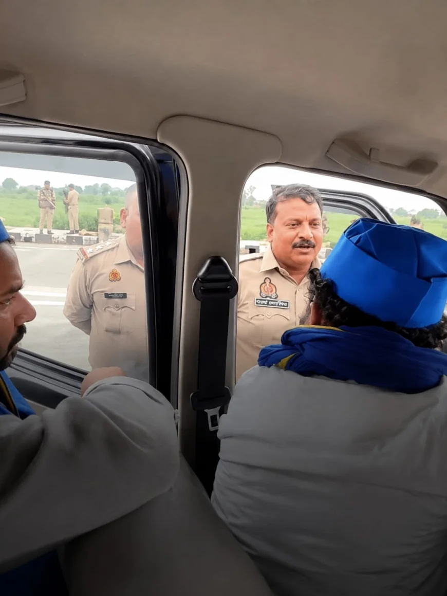 Meerut-Bound Travellers Reportedly Stopped by Police, Sparks Debate on Right to Travel