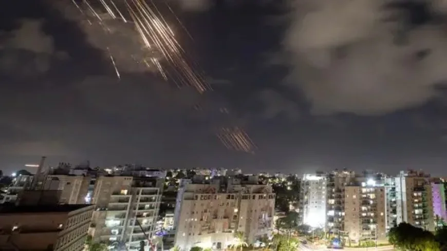 US-Iran Tensions Explode: CENTCOM Strikes Met With Tehran's 'Eye-for-an-Eye' Missile Barrage