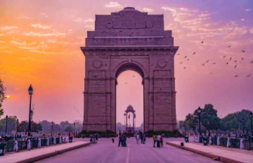 Delhi Set for Hotter Days as Temperature Nears 40°C, Air Quality Also Dips