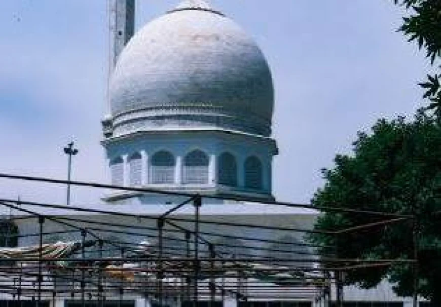 Supreme Court Orders Separate Space Near MP’s Bhojshala for Friday Namaz