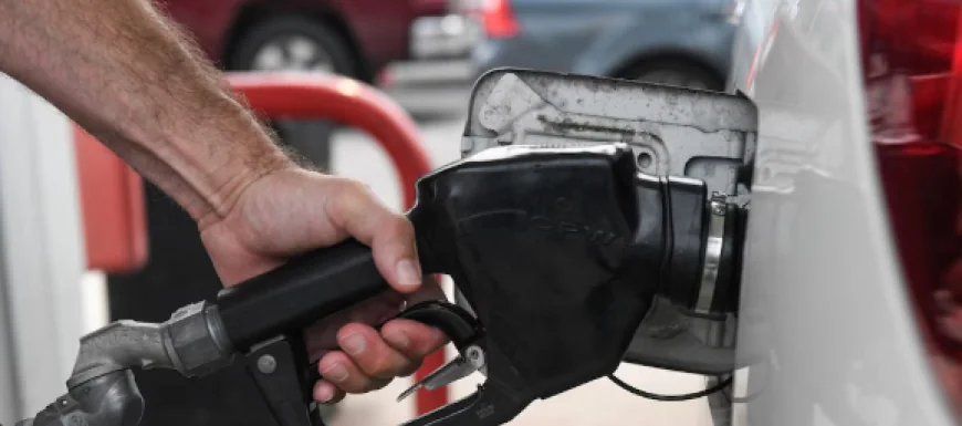 US Gas Prices Top $4 Per Gallon as Middle East Tensions Hit Oil Markets