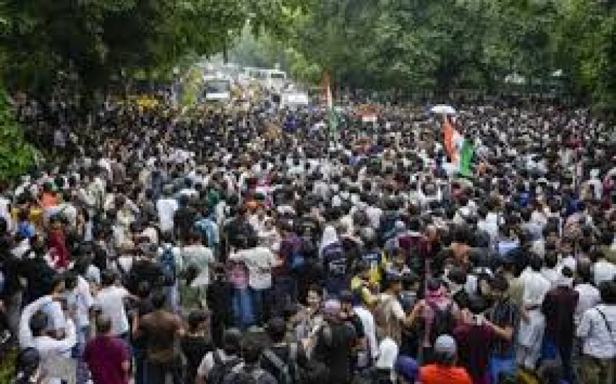 What Cameras Missed at the Students’ Protest March in Delhi