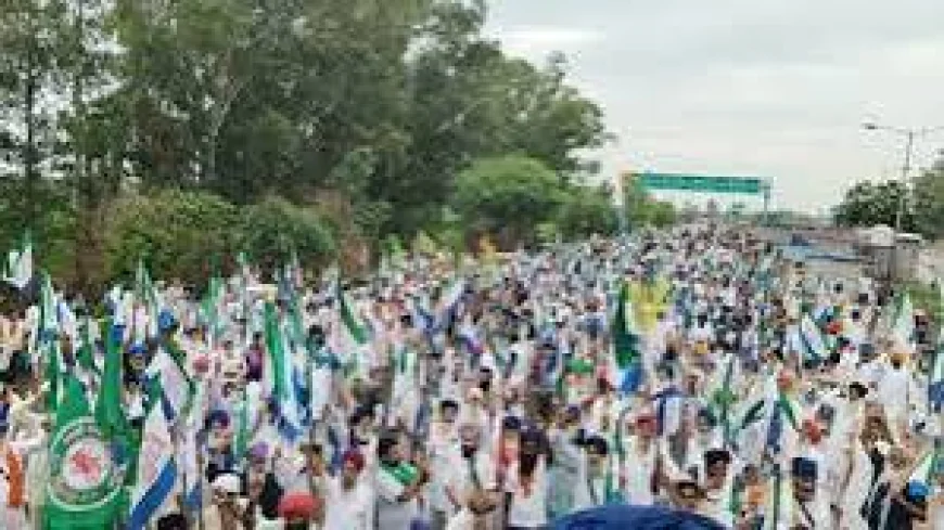 Farmers Stopped at Punjab-Haryana Border En Route to Delhi Trade Deal Rally