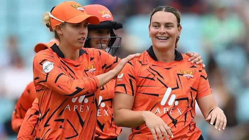 Phoebe Litchfield, Deepti Sharma Star as Sunrisers Leeds Beat MI London in The Hundred Opener