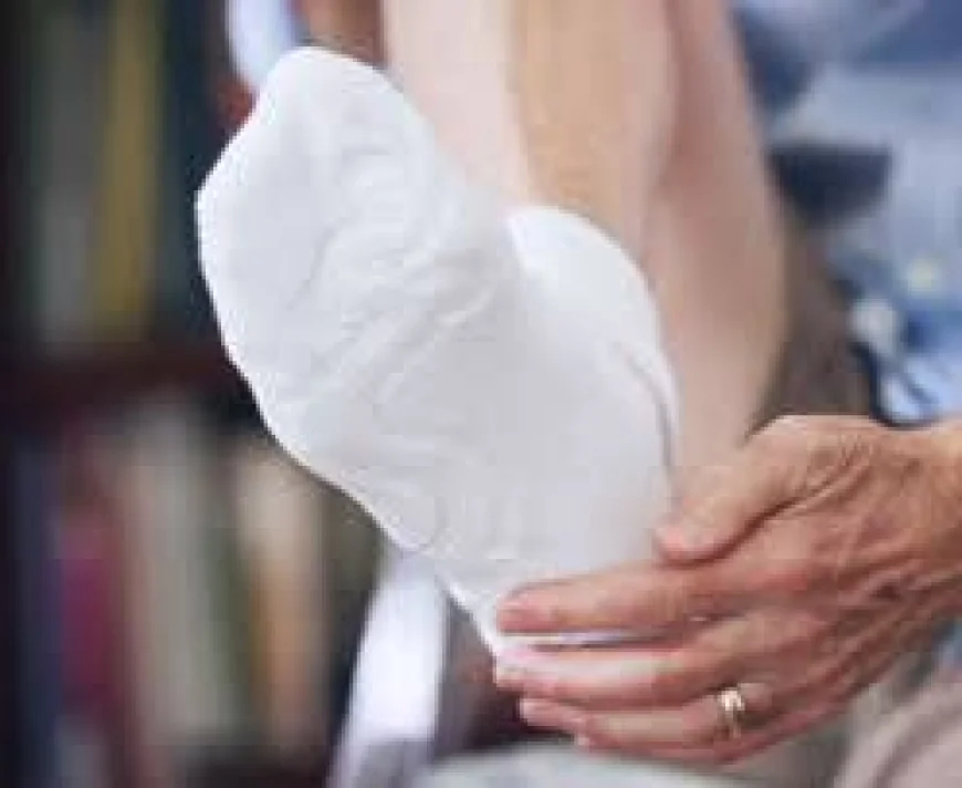 Wearable Technologies Transform Monitoring of Diabetic Foot Ulcers