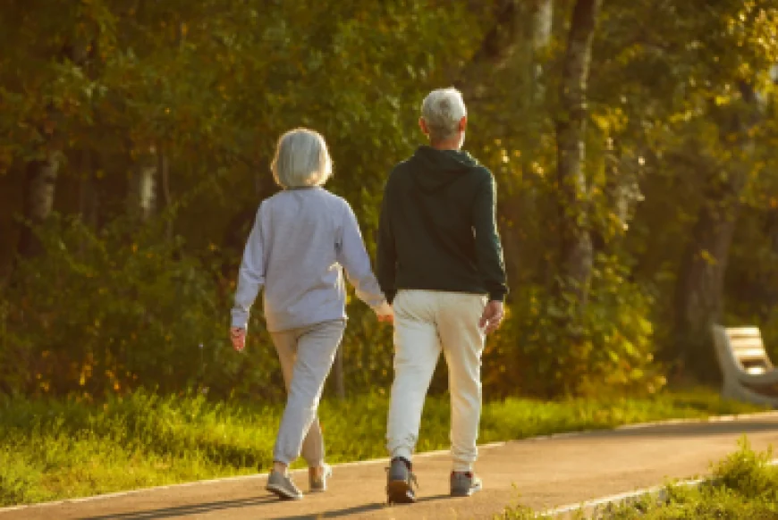 Walking After Dinner Becomes a Growing Healthy Habit