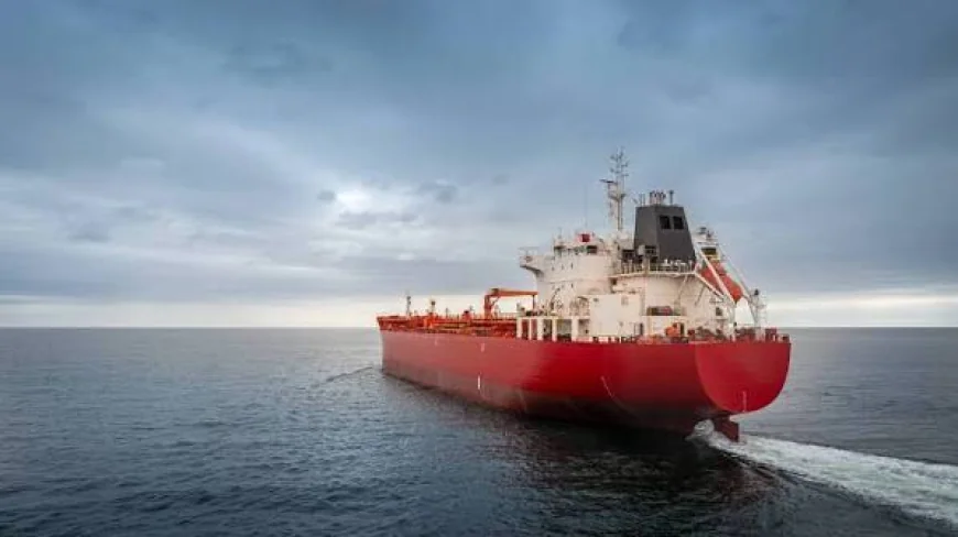 Red Sea Shipping Slows Following Houthi Attacks on Saudi Arabia
