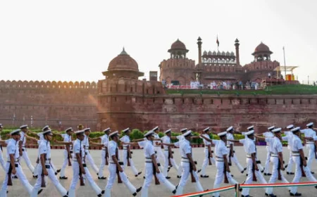 15 अगस्त से पहले दिल्ली हाईकोर्ट को बम धमकी! ईमेल में ‘लाल किले’ और खाकी हमलावरों का जिक्र