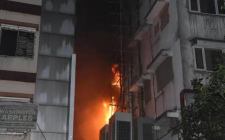Kolkata Hotel Fire: होटल में आग से 9 की मौत, सभी बांग्लादेशी नागरिक; AC ब्लास्ट का शक