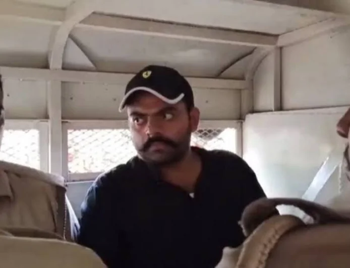 अतीक अहमद के बेटे अबान की सड़क हादसे में मौत, झांसी जेल जा रहे थे मिलने