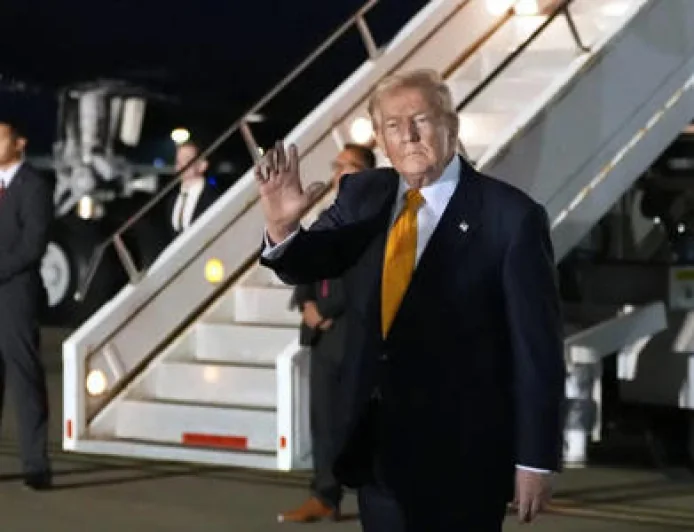 तुर्की दौरे में मिसाइल खतरे की आशंका! Donald Trump ने बदला विमान, छोटे US जेट से भरी उड़ान