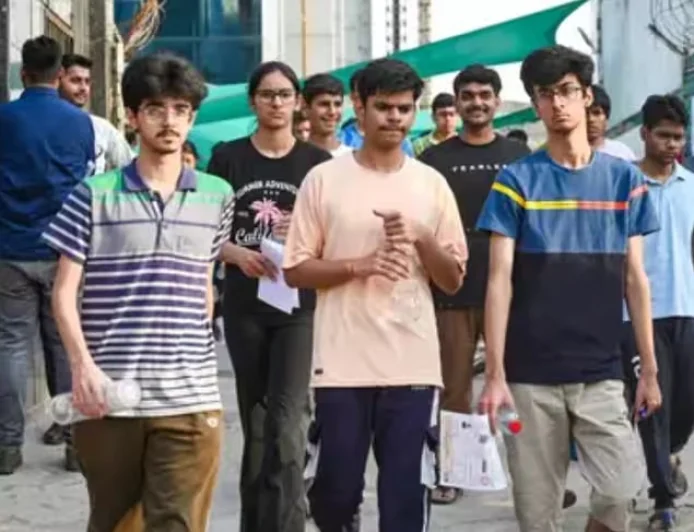 Andhra Group-I Exam Row: SIT Report Flags Unauthorised Evaluators, OMR Sheet Changes