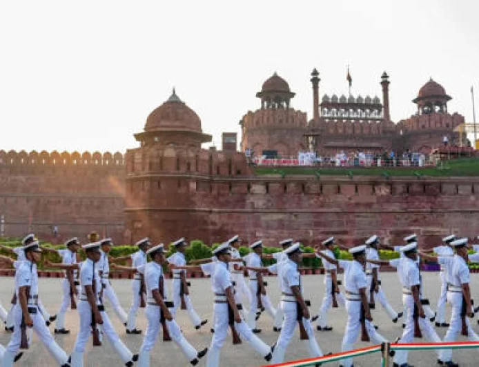 15 अगस्त से पहले दिल्ली हाईकोर्ट को बम धमकी! ईमेल में ‘लाल किले’ और खाकी हमलावरों का जिक्र